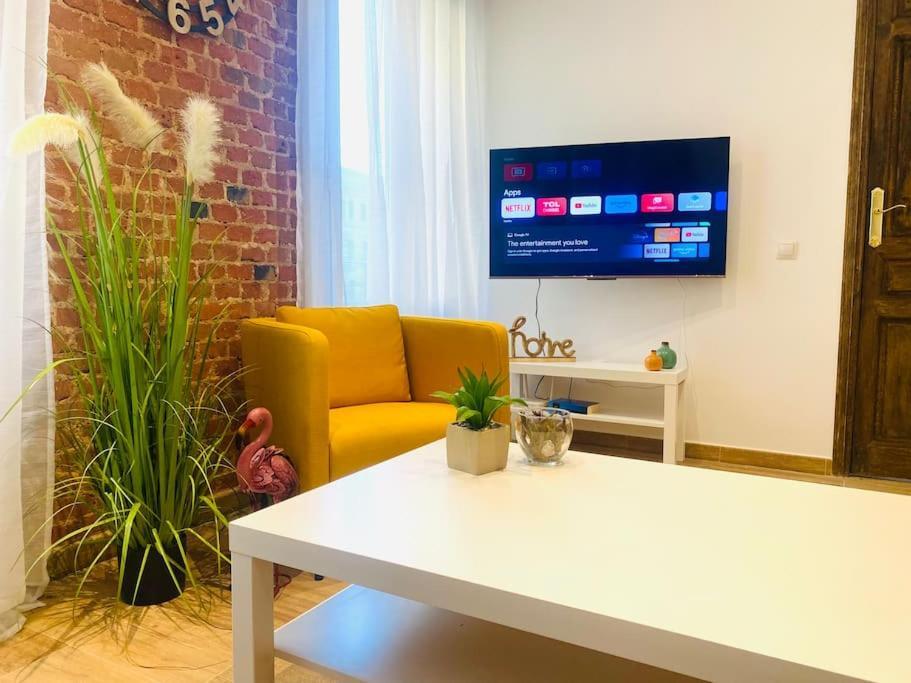 Style & Design Flat In The Center Of Appartamento Madrid