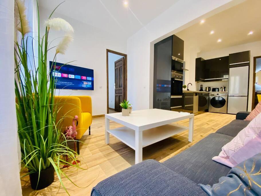 Style & Design Flat In The Center Of Apartment Madrid
